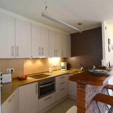 Medes Park Ii 4-2 Apartment